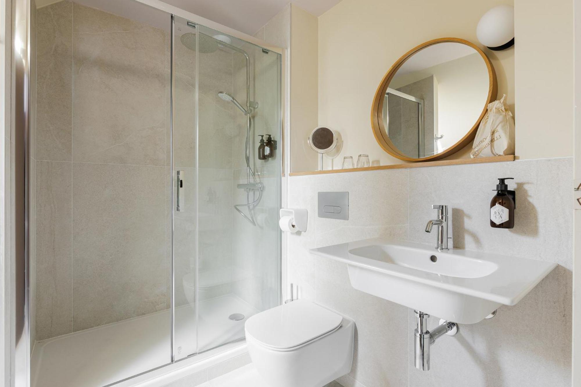 Hotel Cloitre - Entree Autonome, Reception En Ligne - Encore Mieux Orleans Luaran gambar