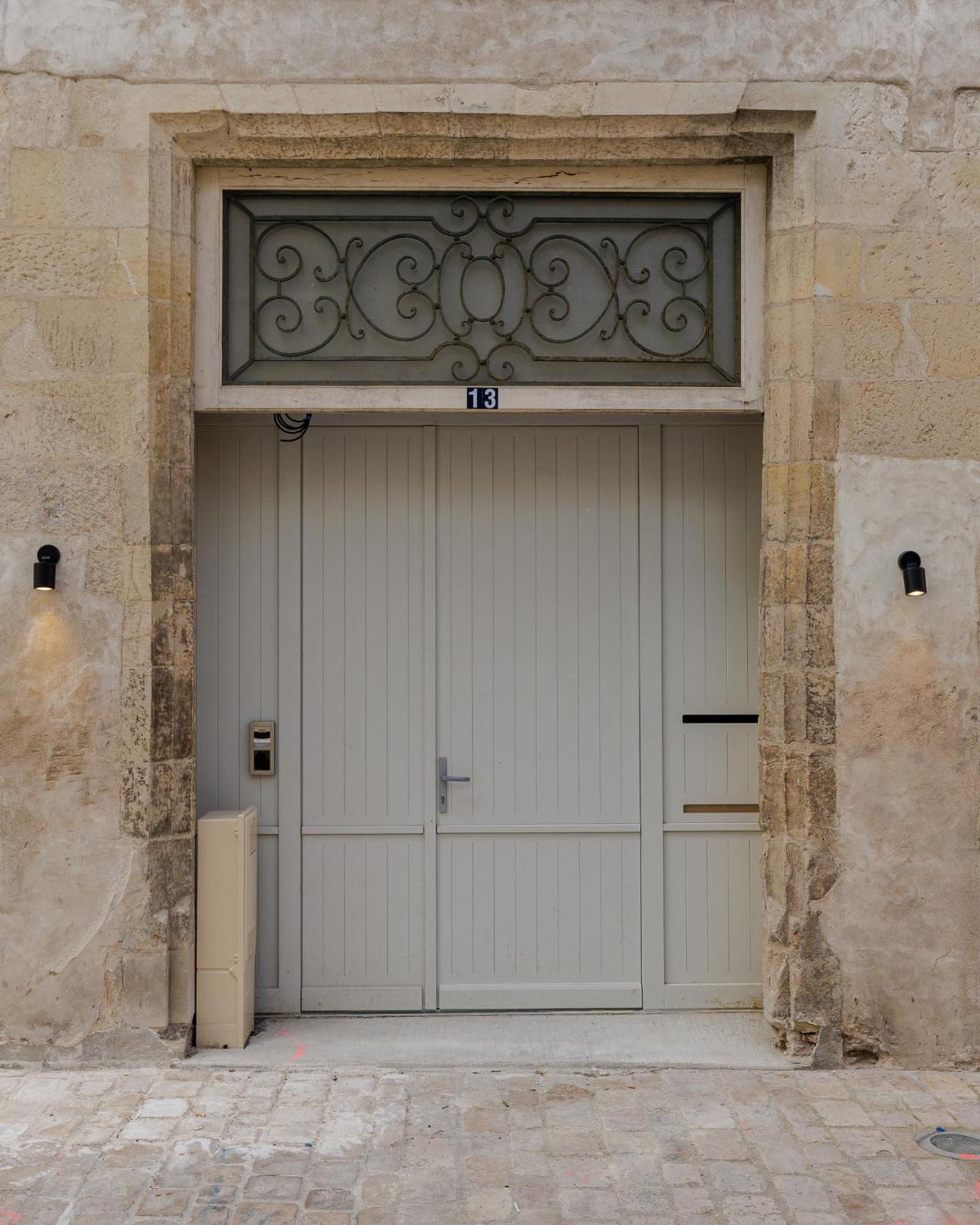 Hotel Cloitre - Entree Autonome, Reception En Ligne - Encore Mieux Orleans Luaran gambar
