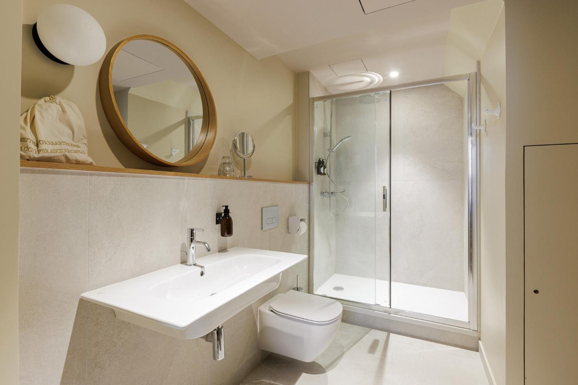 Hotel Cloitre - Entree Autonome, Reception En Ligne - Encore Mieux Orleans Luaran gambar