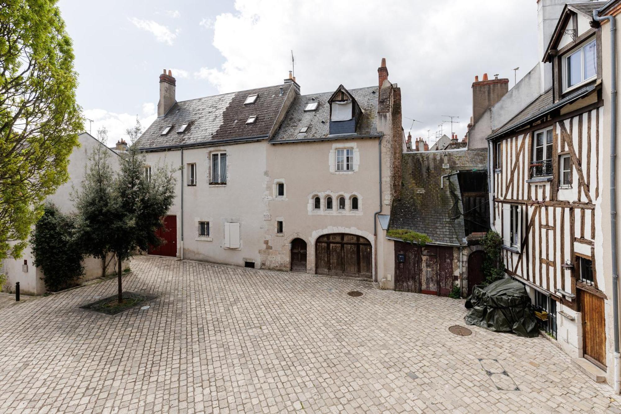 Hotel Cloitre - Entree Autonome, Reception En Ligne - Encore Mieux Orleans Luaran gambar